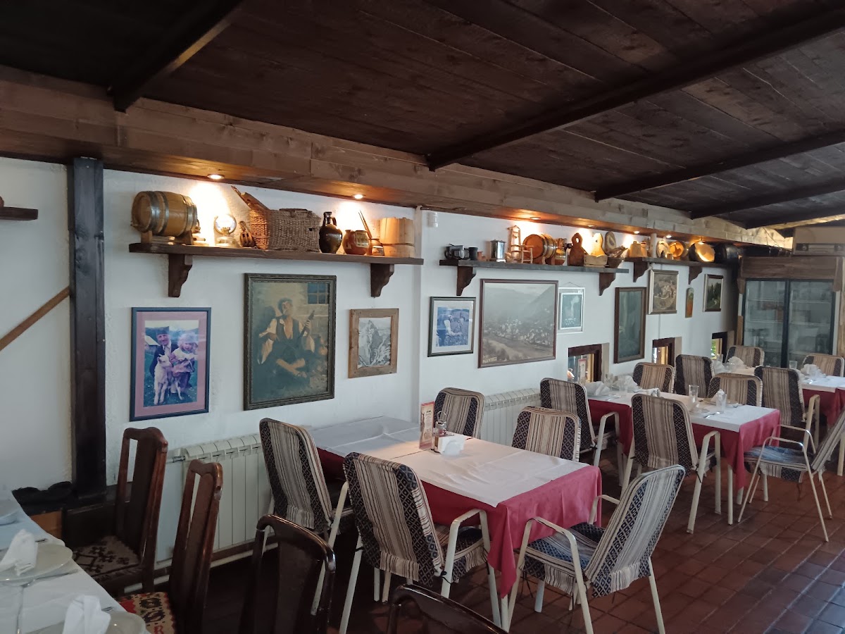 Etno Restoran Zlatar - 4