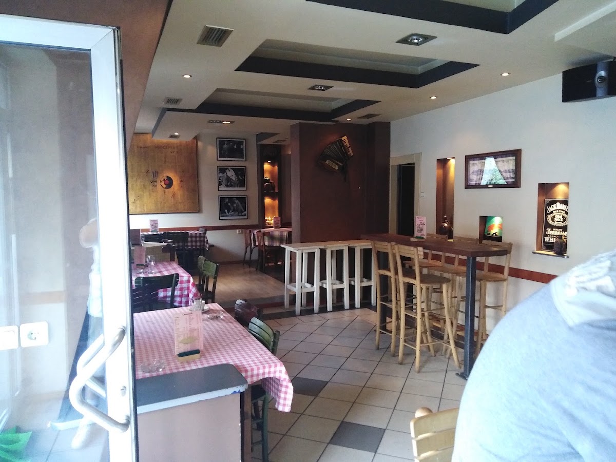 Kafana Dunja