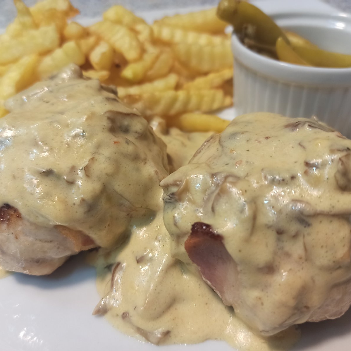Cactus Pizzeria-Steak House - 3