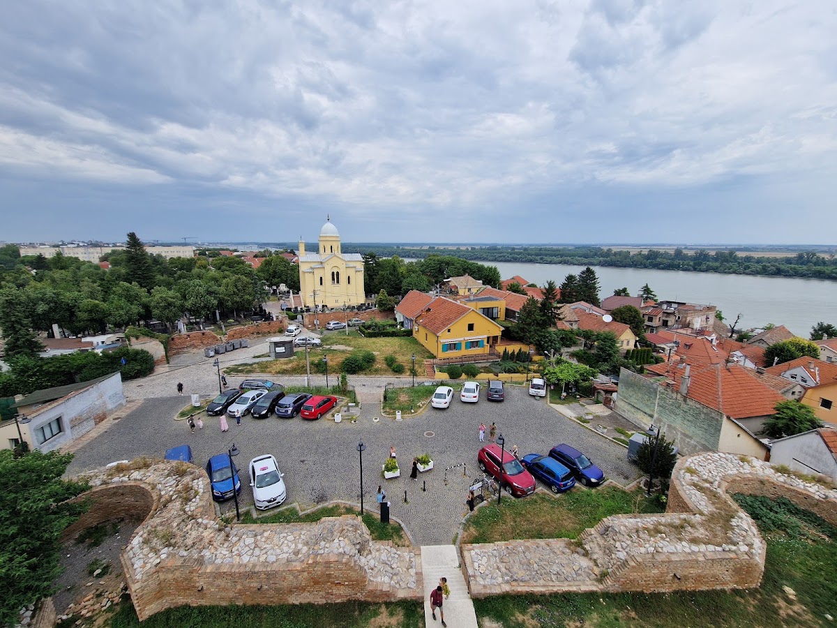 Gardoš Tower
